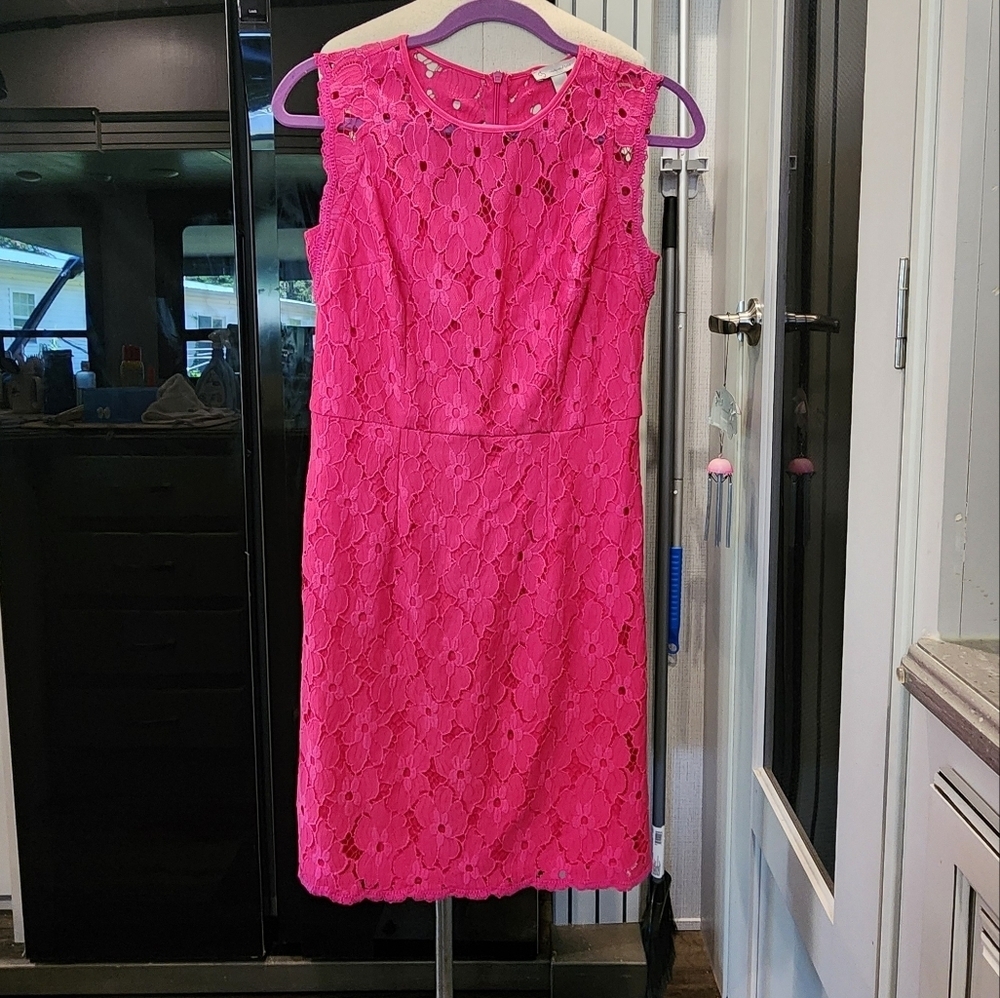 EST 1962 Elegant Pink Floral Lace Dress - Picture 2 of 8